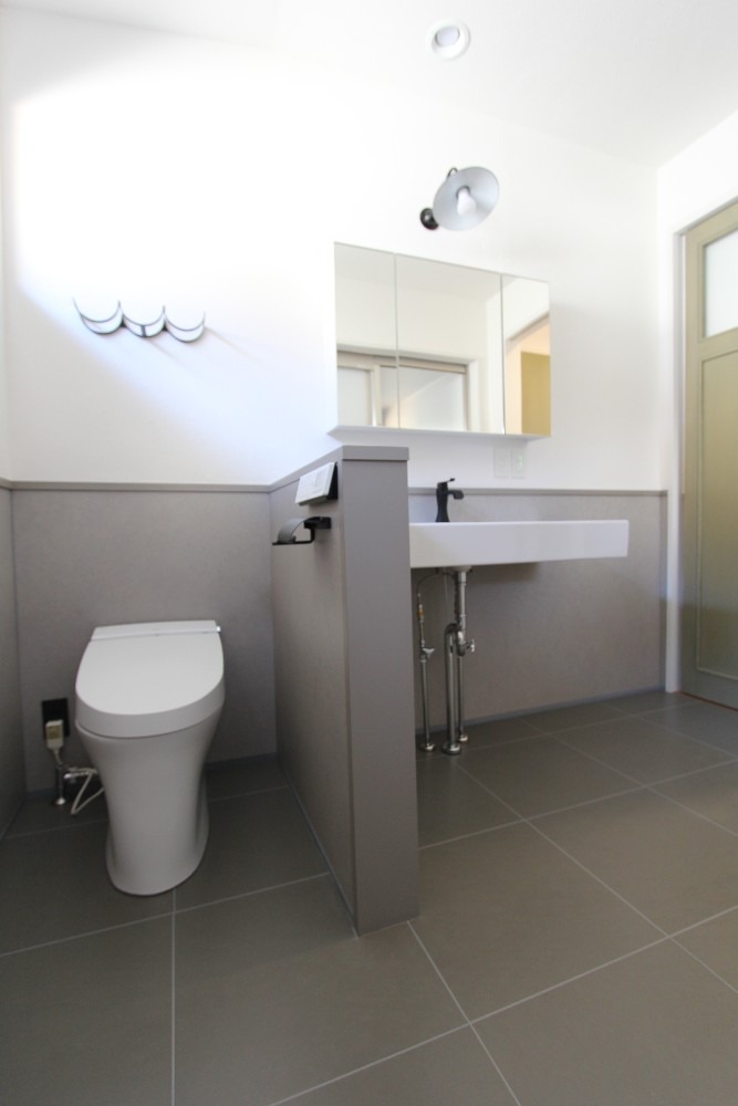 【全面リフォーム】別府市　洗面とトイレを同じ空間に