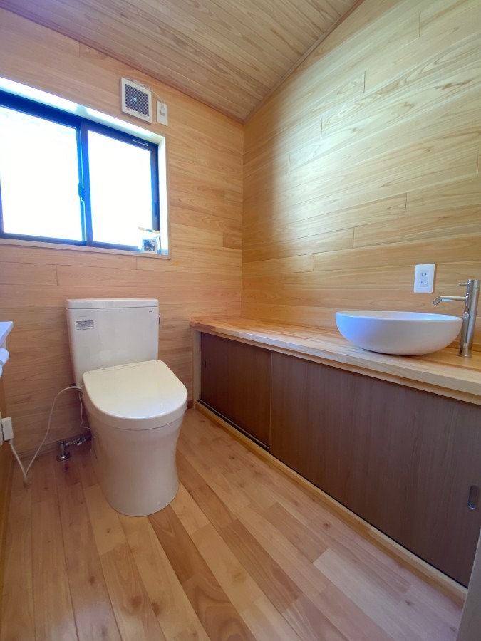 【リフォーム】宇佐市　トイレ手洗いと造作のカウンター収納