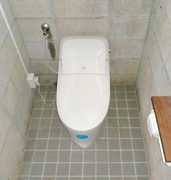 「和式」から快適な「洋式」へ　トイレリフォーム【日出町】