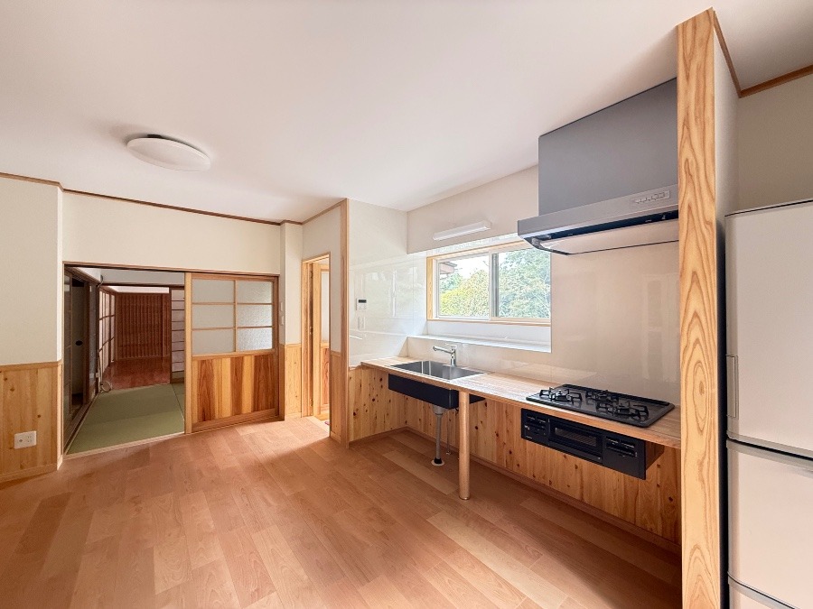 リフォームで整えたシンプルなキッチン